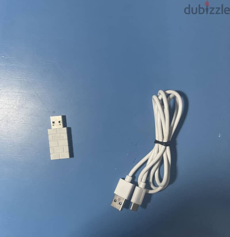 8bitdo Ultimate 2.4g Hall Effect Controller With Charging Dock 2