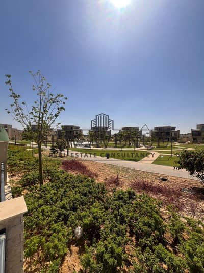 ستاندالون LV جاهزة للسكن فى Estates Sodic بأقل مقدم وموقع مميز على مساحات خضرة واسعة