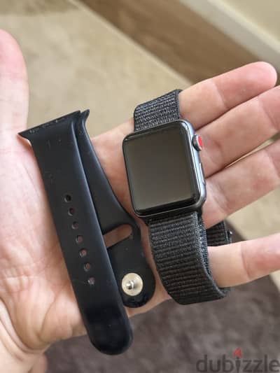 Apple watch series 3 42mm with cellular black + two acc