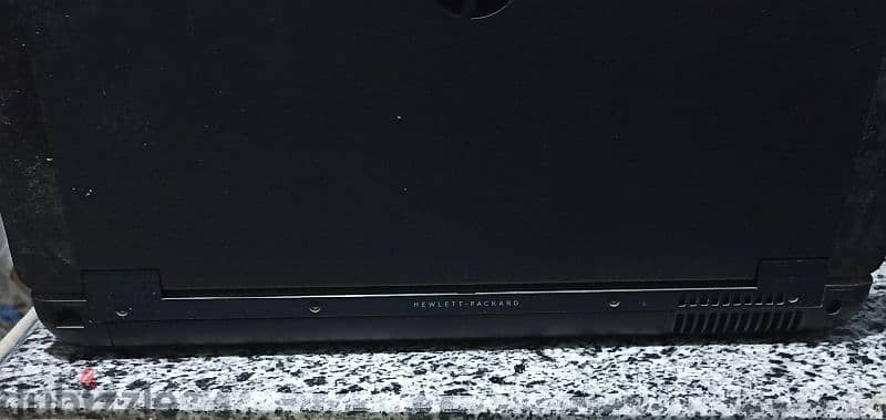 HP ZBook 17 G2 8