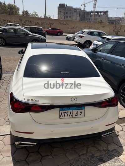Mercedes-Benz E300 2025