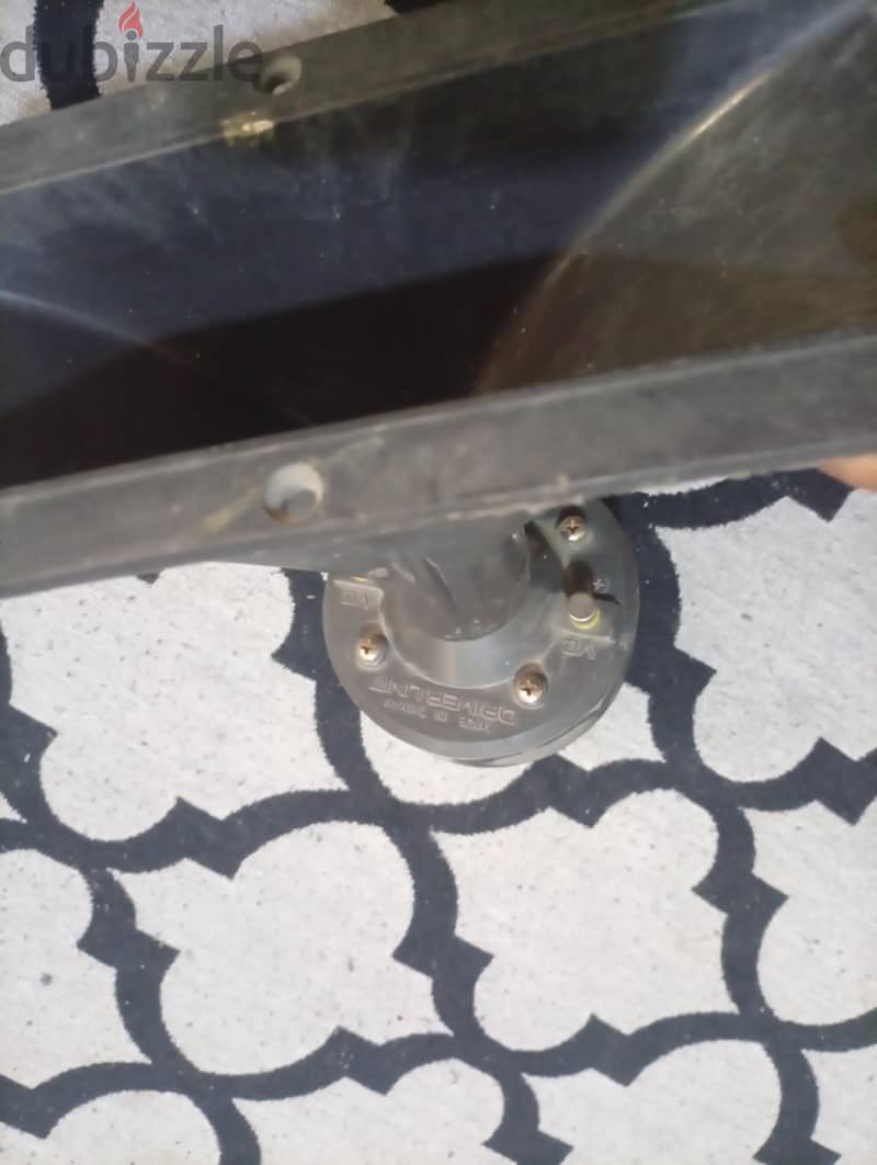 بوق للبيع 3