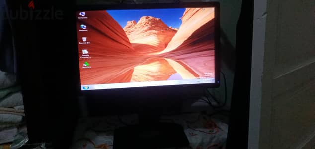 شاشة ديل 20 بوصة Dell P2012H بحالة ممتازة - ألوان ممتازة وحامل متحرك ش