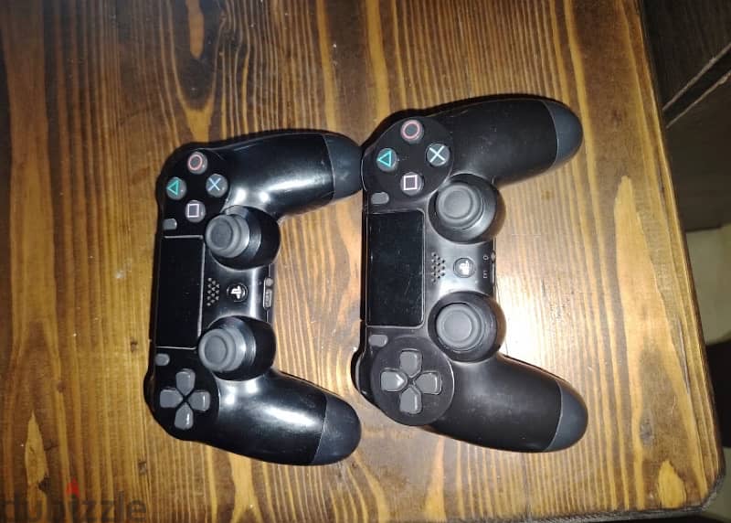 ps4 slim 1