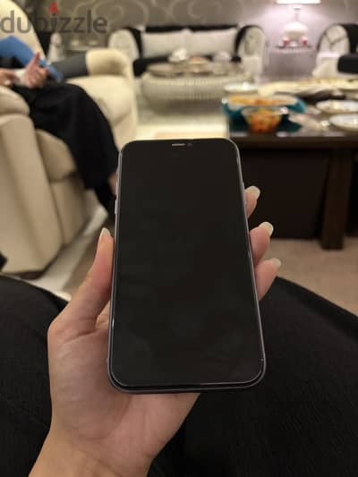 Apple - iPhone 11
