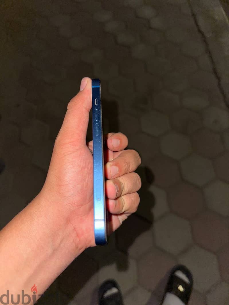 Apple - iPhone 13 4