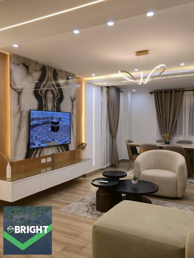 Lowest price: 140m² apartment, ready for immediate delivery, ultra-super-lux finished, prime location overlooking the largest garden.