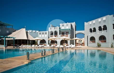 فرصة العمر لامتلاك أكبر فيلا في الجونة الجديدة | 5 غرف نوم | إطلالة مباشرة على البحر | تصميم فاخر وحمام سباحة خاص