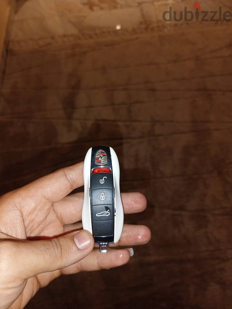 Porche key 1
