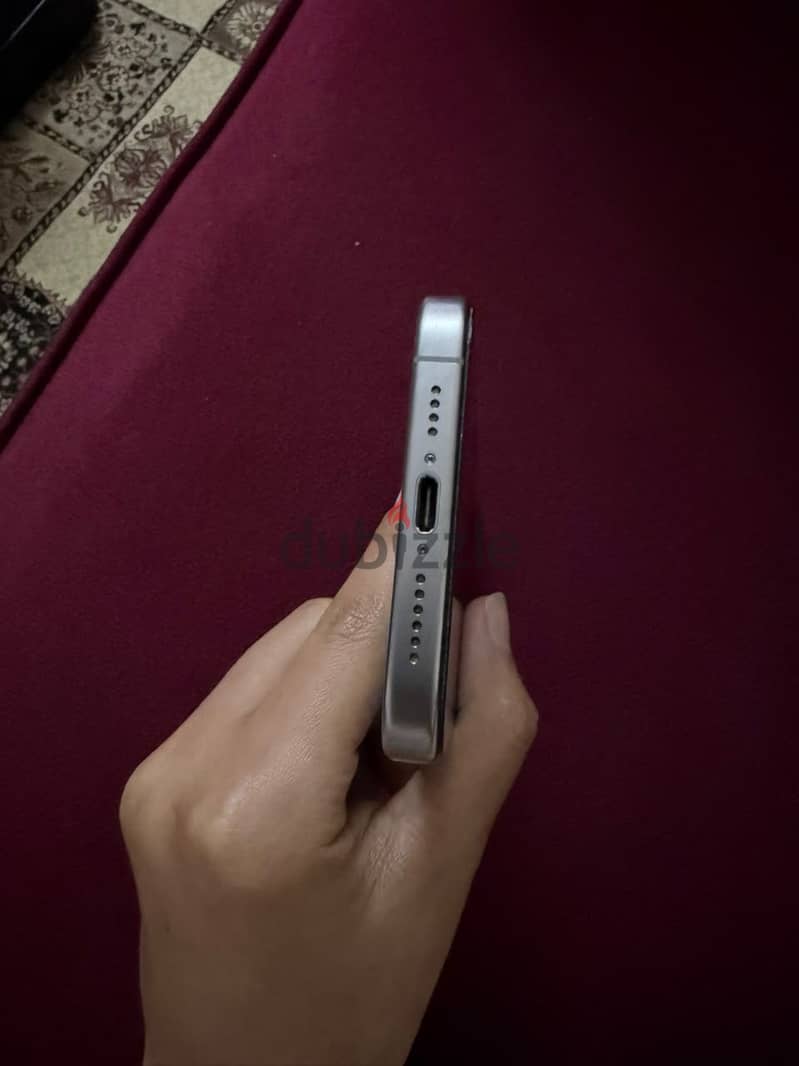 Apple - iPhone 15 Pro Max 5