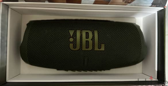 JBL charge 5