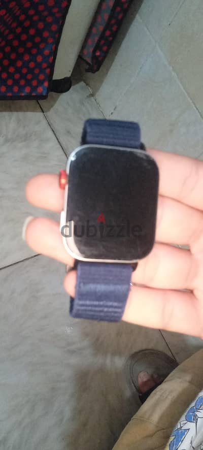 ساعات لل بيع