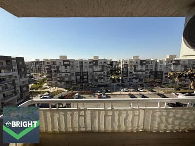An unbeatable price for a 77m² apartment—ready for immediate handover and finished to an ultra-super-lux standard—featuring a prime location and a dis