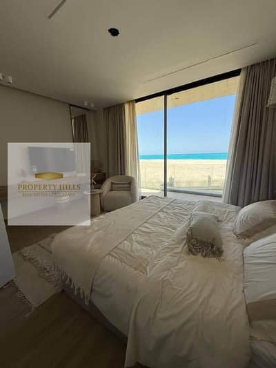 Chalet for sale in Bayit Al-Bahr at a bargain price with complete finishing directly on the lagoon with a clear view overlooking from all rooms.