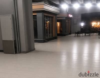 بارتيشن للإيجار تحت كوبري بميدان سفنكس المهندسين مساحه داخلي ٢٥ متر ومساحه خارجيه كبيره