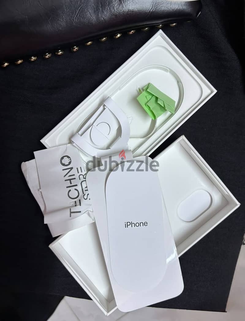 Apple - iPhone 17 3