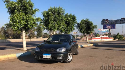 دايو لانوس 1999