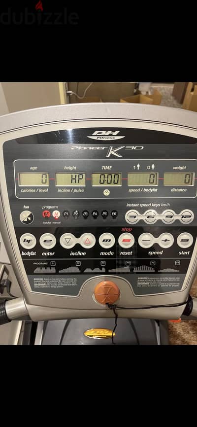 مشاية كهربائية للبيع BH fitness pioneer k30