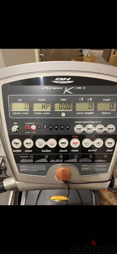 مشاية كهربائية للبيع BH fitness pioneer k30