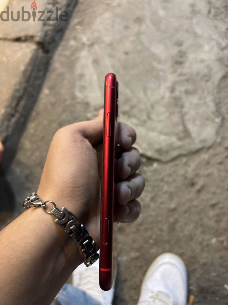 Apple - iPhone 11 5