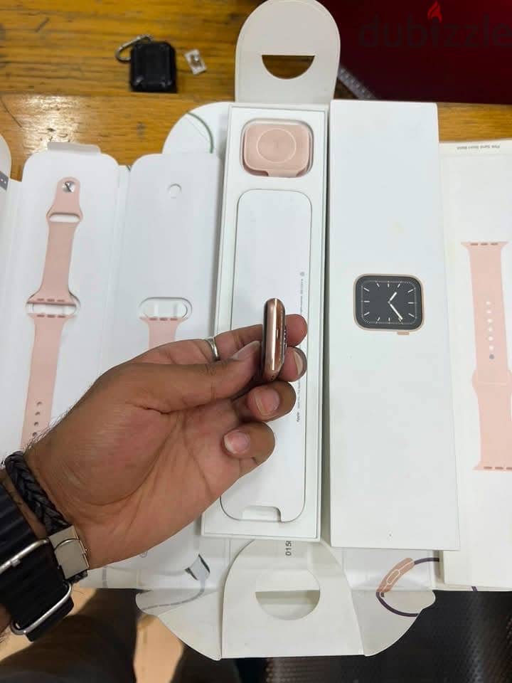 Apple Watch Series 5 4