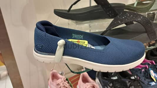 sketchers shoes