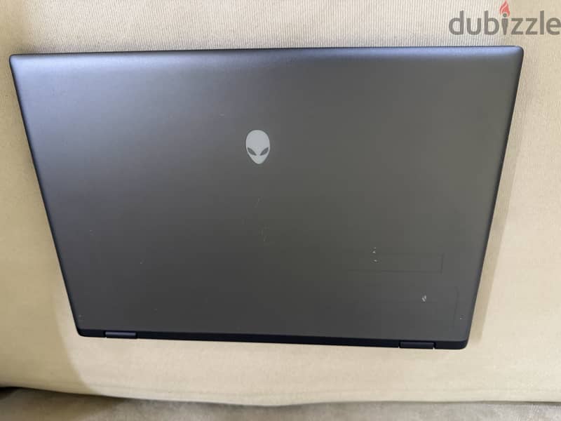 Dell alinware M16 R2 11
