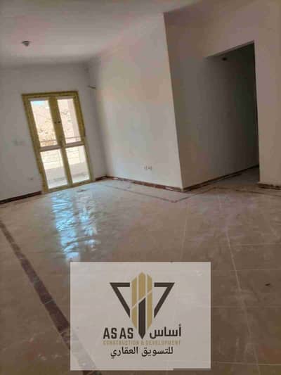 شقة للبيع في سكن مصر الاندلس بالقرب من الجامعة الأمريكية