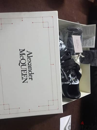 حذاء Alexander McQueen