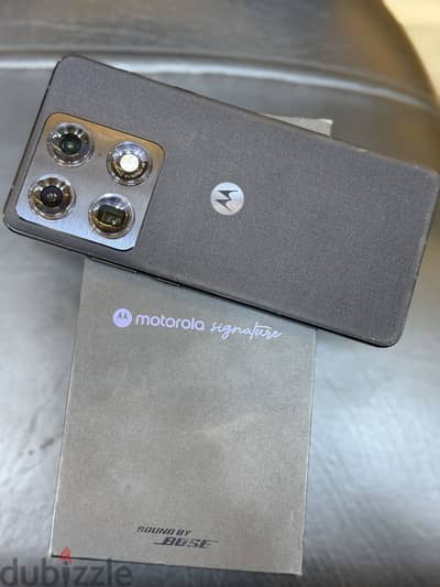 Motorola signature