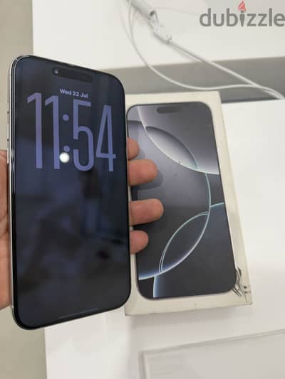Apple - iPhone 16 Pro Max