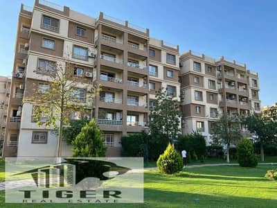 For sale, an apartment in Madinty, ground floor with garden, area 82 meters in B6