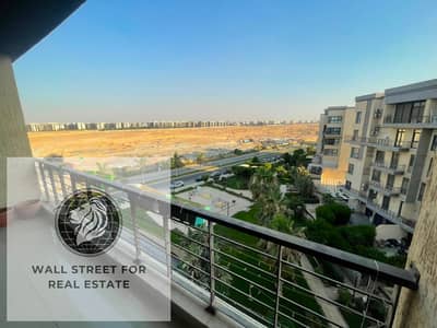 apartment 165m for sale in madinaty b8 cash with parking view garden and the spine