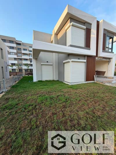 For those seeking luxury or looking to invest: 183 sqm twin house with a 150 sqm garden for sale in Palm Hills, New Alamein. Available immediately, fu