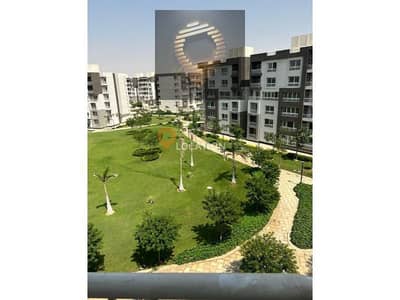 A distinctive apartment for rent in Madinaty, 200 meters, wide garden view in B10
