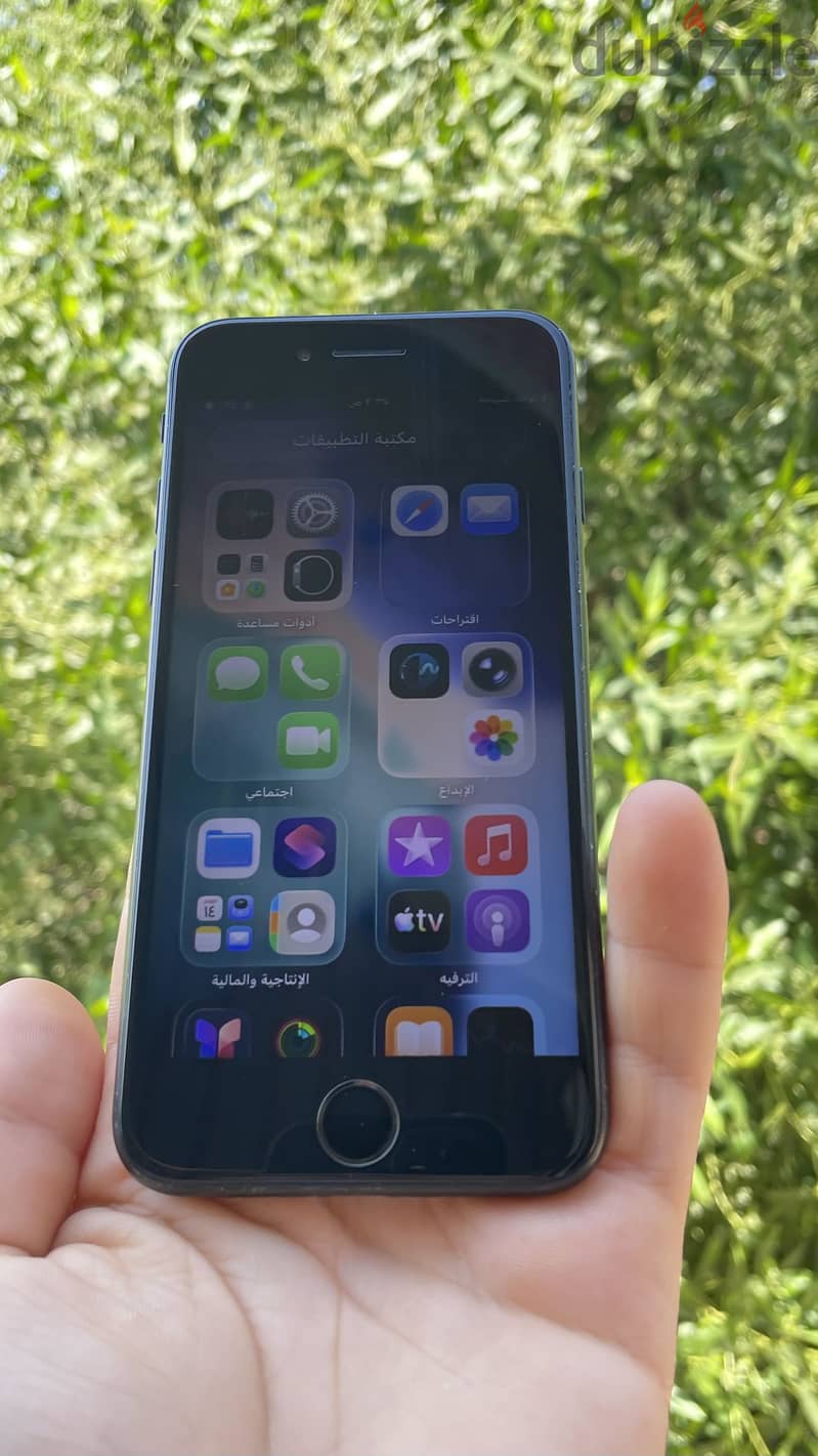 Apple - iPhone SE 1