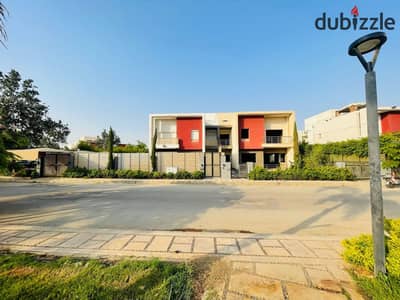 Cheapest villa model I, modern view, wide garden for sale in Madinaty