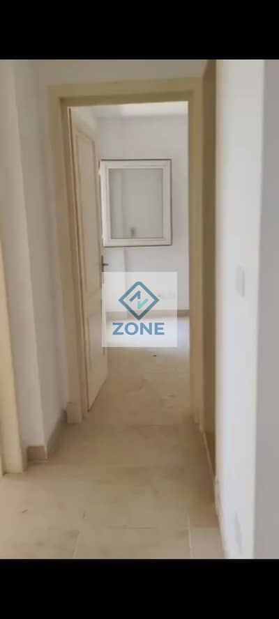 Apartment for rent (New Law) in B12, 73 sqm—garden view, first-time occupancy—at a very special price.