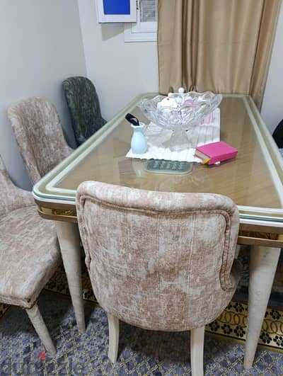 سفره ٦ كراسي