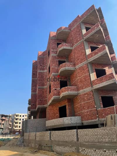 Apartment for Sale – 175 m² with Garden in Bait Al Watan, Sheikh Zayed