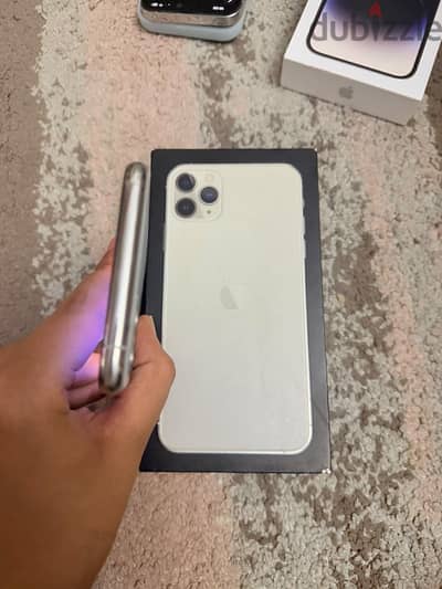 Apple - iPhone 11 Pro Max