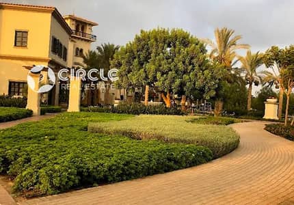 فيلا ستاندالون ٥٠٠م ألترا سوبر لوكس للإيجار قريبة من الجامعة الأمريكية AUC في ميفيدا التجمع الخامس القاهرة الجديدة Mivida 5th Settlement New Cairo