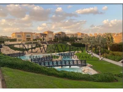 بنتهاوس للبيع استلام فورى بفيو على البحيرات وحمامات السباحة في ستون ريزيدنس التجمع بالقرب من الجامعة الأمريكية Stone Residence New Cairo Near AUC