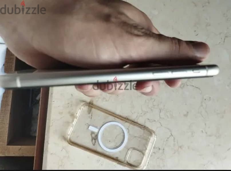 Apple - iPhone 11 2