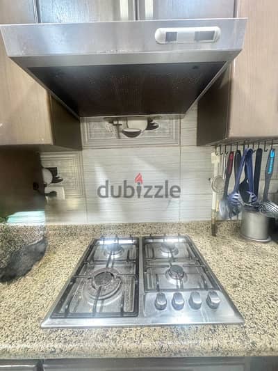 مسطح و فرنBuilt In