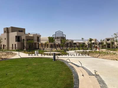 شقة للبيع في سوديك إيست - موقع مميز بإطلالة رائعة على حديقة واسعة - إطلالة مفتوحة - استلام فوري - دور متكرر - Sodic east