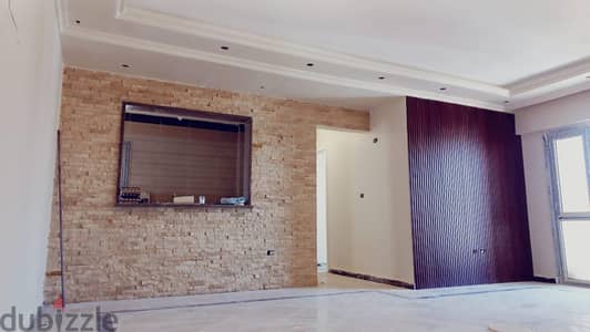 شقة للبيع في التجمع الخامس - سكن مصر ثالوث هيلز - الجامعه الامريكيه