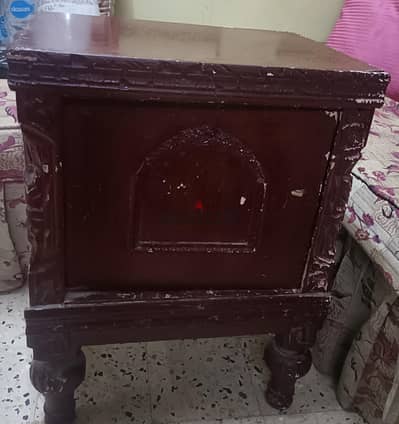 عدد اتنين كومود زان احمر عمولة متين جدا