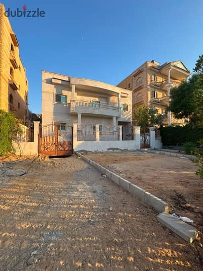 Villa for sale in Al-Shorouk city at a bargain price