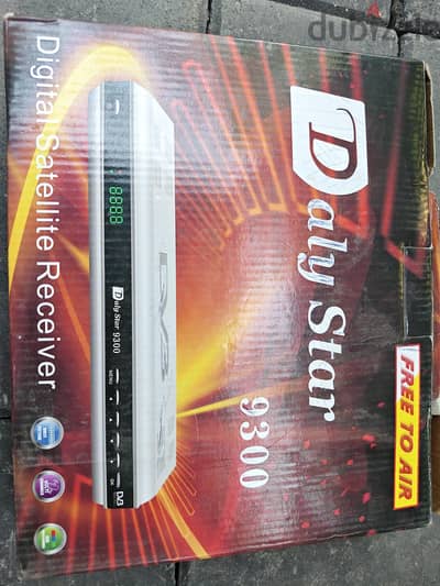 للبيع ريسيفر Daly star 9300